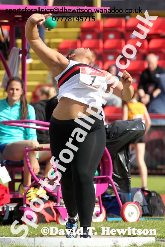 Inter girls shot, English Schools Track and Field. Photo: David T. Hewitson/Sports for All Pics